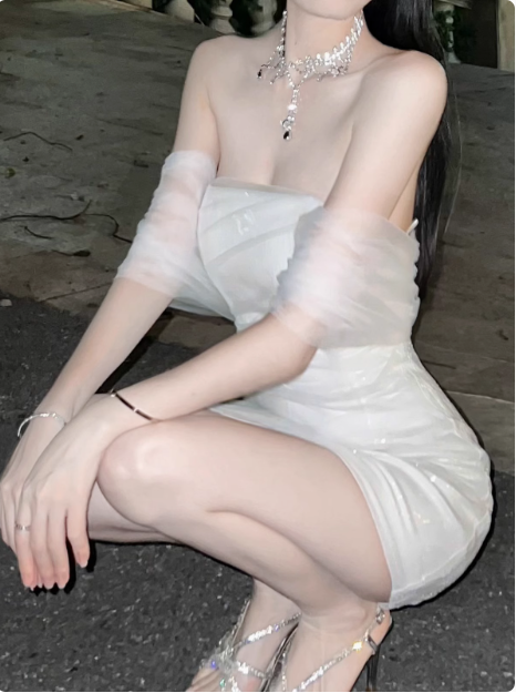 Elegant One-shoulder Design Hip-hugging 19th Birthday Homecoming Dress P3716