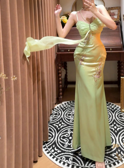 Fresh Green Strapless Satin Beaded Mermaid Prom Dress P3750