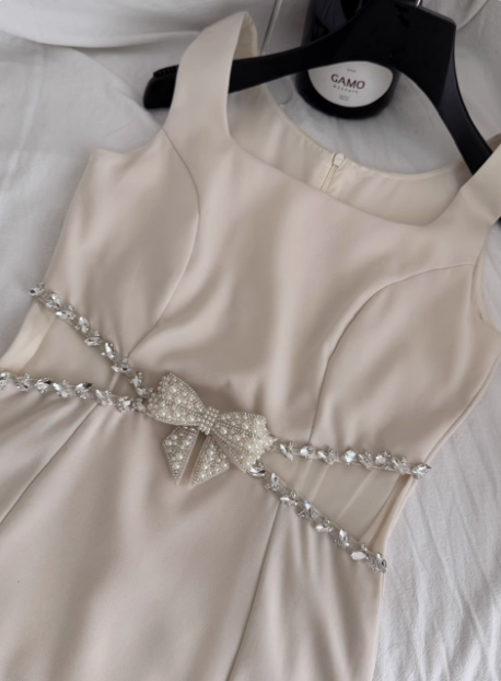 Elegant Square Neck Sleeveless Hollow Diamond Birthday Short Skirt Homecoming Dress P3833