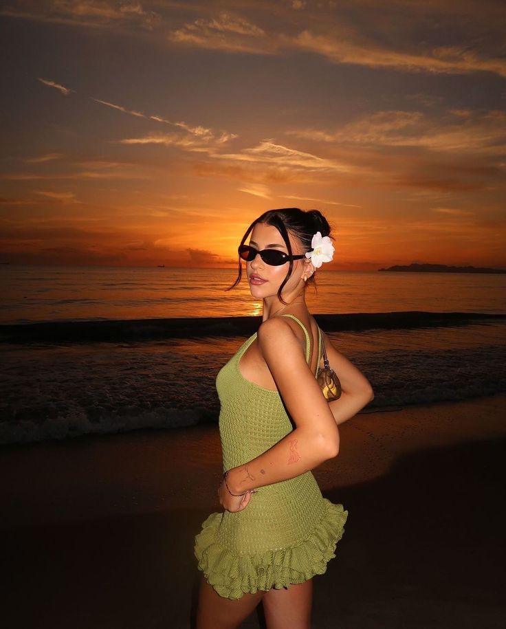 Sexy V-neck Halter Green Mini Birthday Dress Homecoming Dress P3869