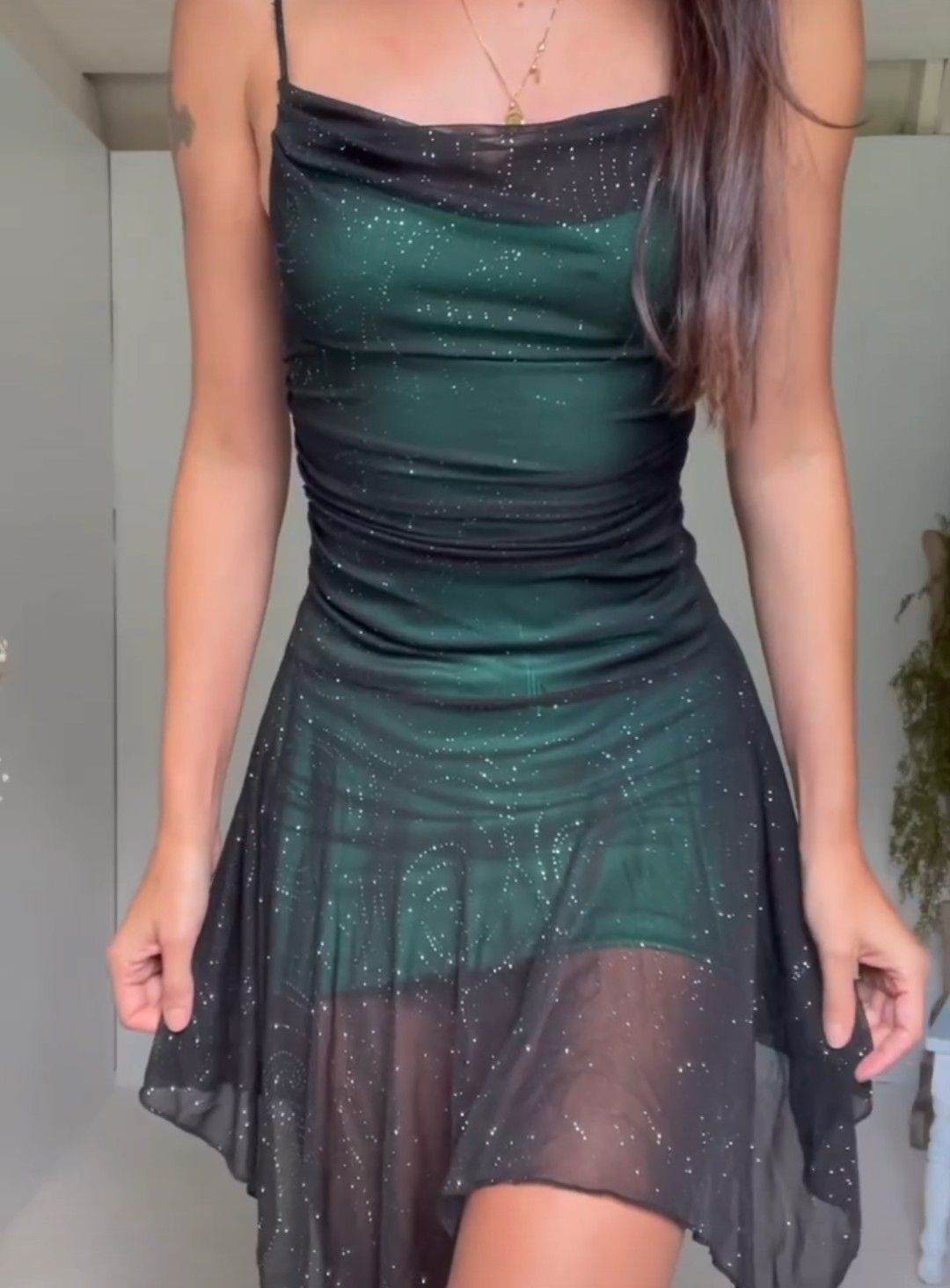 Beauty Homecoming Dress Dark Green Spaghetti Straps Tulle Pleated Cocktail Dress Short Birthday Party Dress P4955