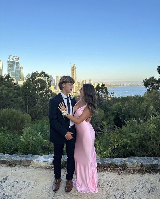 Sexy Meerjungfrau Seidensatin Träger Abendparty Kleid Langes Rosa Ballkleid P833