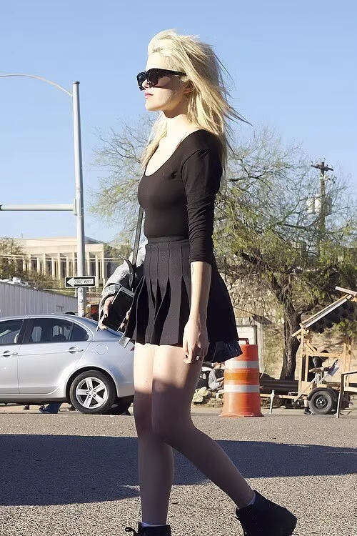 American retro high-waist slim pleated skirt with safety pants P349