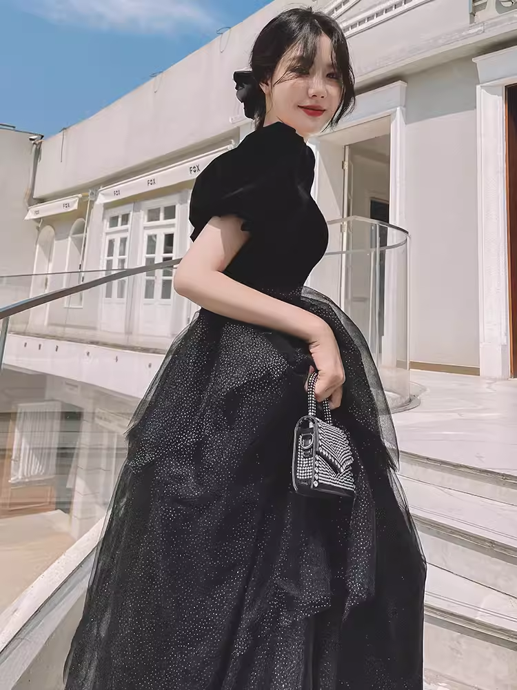 Ball Gown Black Prom Dress With Puffy Sleeves Long Prom Dresses P529