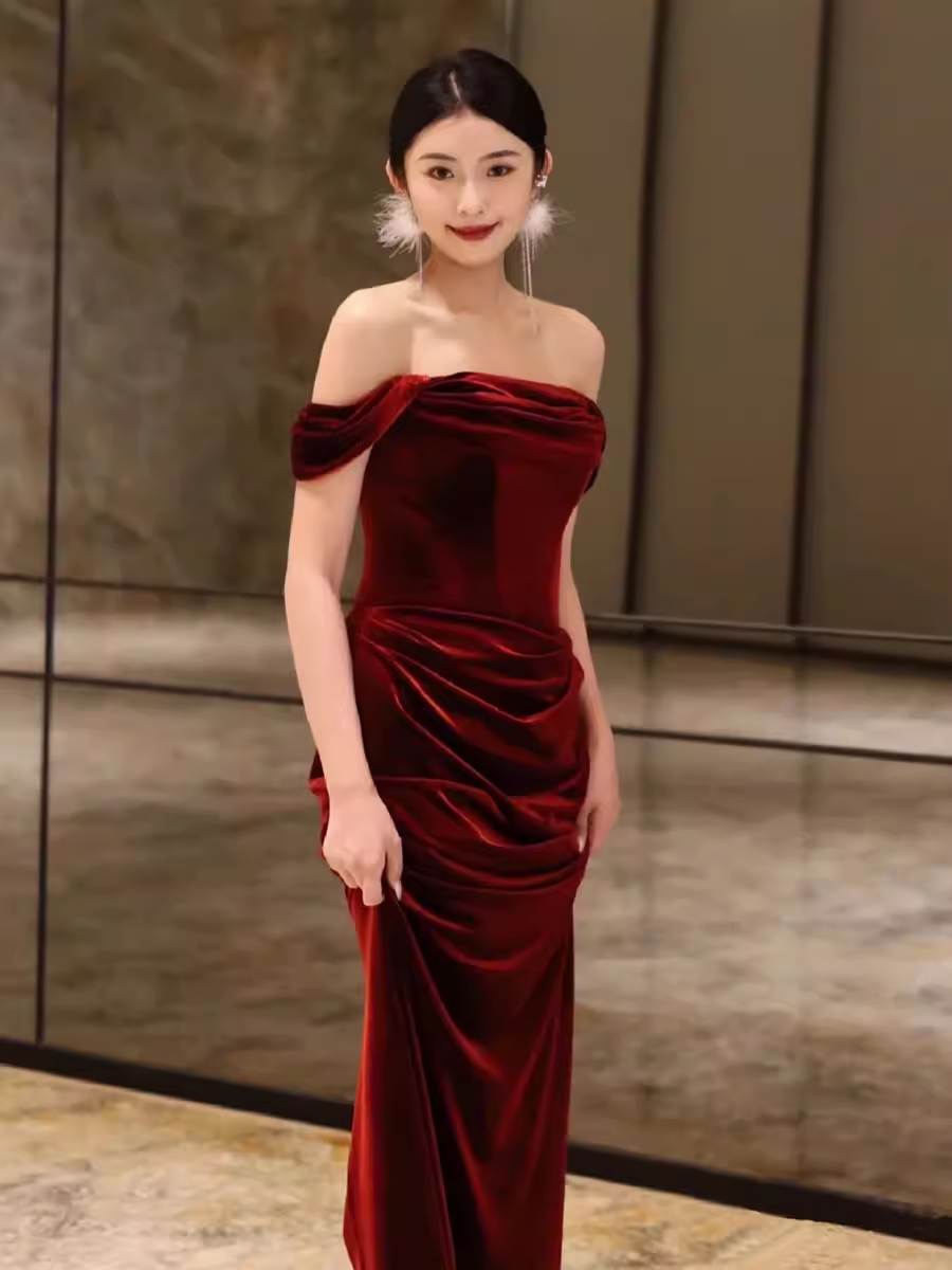 Sheath Strapless Red Velvet Prom Dresses Evening Dress P1986