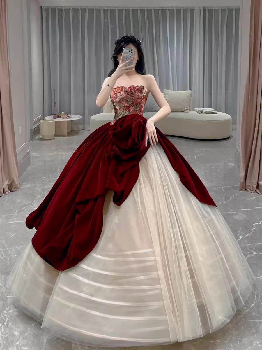 Ball Gown Strapless Burgundy Sweet 16 Dresses P2154