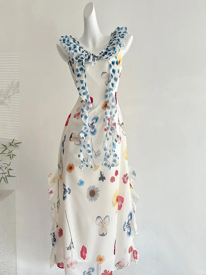 Frisches weißes Hintergrundmuster, bunt geblümtes, V-Ausschnitt, Rüschen-Taille, Chiffon langes Ballkleid Abendkleid P4001