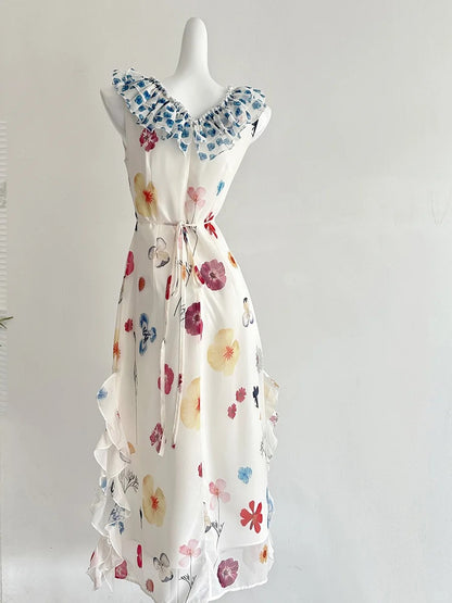 Frisches weißes Hintergrundmuster, bunt geblümtes, V-Ausschnitt, Rüschen-Taille, Chiffon langes Ballkleid Abendkleid P4001
