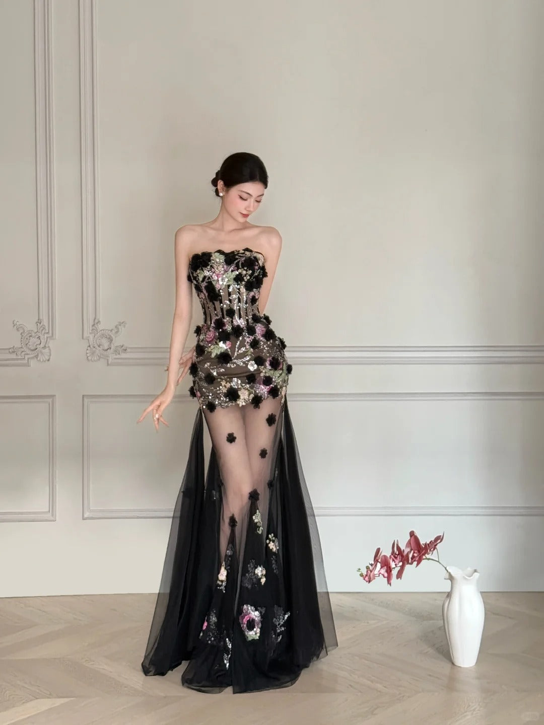 Luxuriöses schwarzes A-Linien-Abendkleid mit 3D-Blumenpailletten, trägerlos, aus Tüll, lang, Ballkleid P4105
