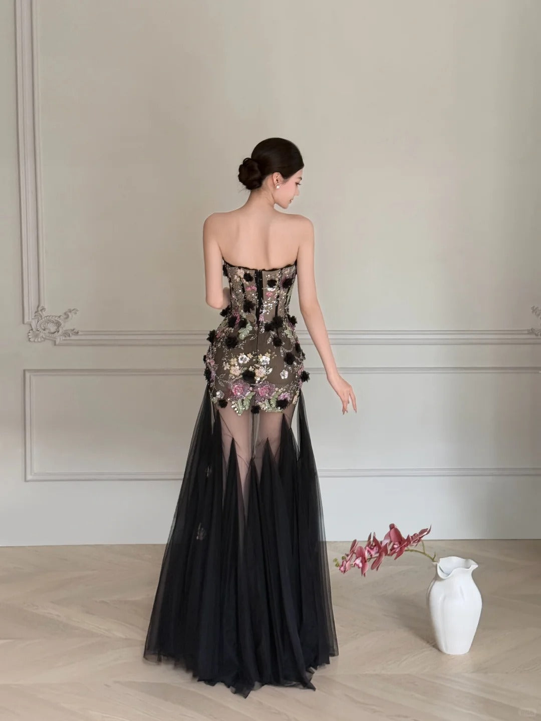 Luxuriöses schwarzes A-Linien-Abendkleid mit 3D-Blumenpailletten, trägerlos, aus Tüll, lang, Ballkleid P4105