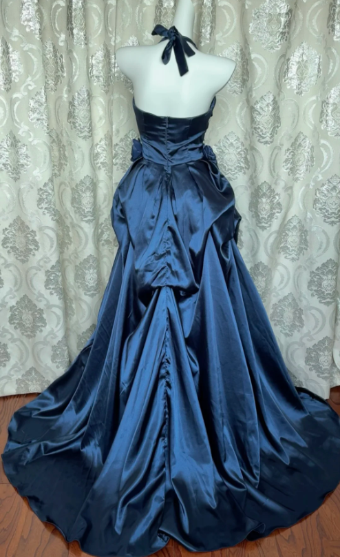 Robe de soirée longue en satin bustier bleu marine vintage P4109