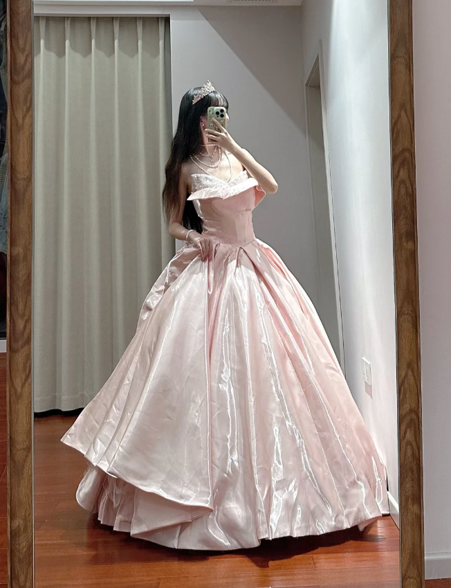 Prinzessin Pink Trägerloses Rüschenhals Satiniertes Bodenlanges Ballkleid Abendkleid 16. Geburtstagskleid P4110
