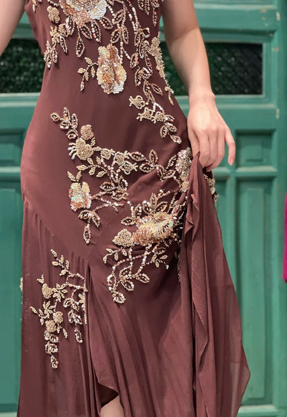 Vintage Braunes, unregelmäßiges Trägerkleid mit Perlen und Pailletten für den Abschlussball/Abend P4117