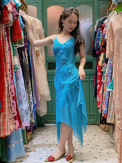 Elegantes blaues, asymmetrisches, tiefes V-Hals-Neckholder-Abendkleid aus Chiffon mit Perlen P4118