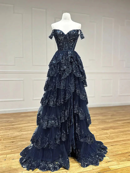 Robe de bal longue bleu marine en tulle et paillettes avec col bustier et coupe trapèze P631