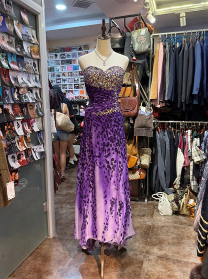 Wildes lila und schwarzes Leopardenmuster Meerjungfrau trägerloses Chiffon langes Ballkleid Abendkleid P4149