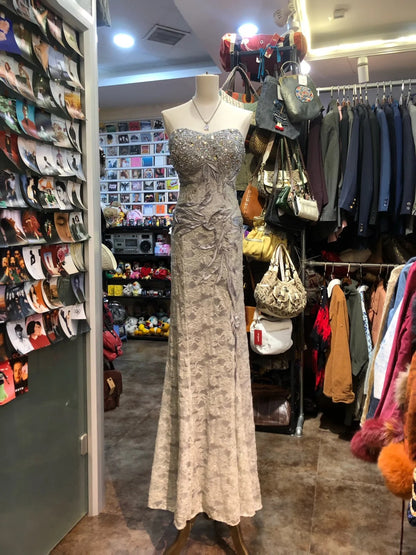Elegantes graues Meerjungfrau-Kleid, trägerlos, paillettenbesetzte Spitze, langes Ballkleid, Abendkleid P4157