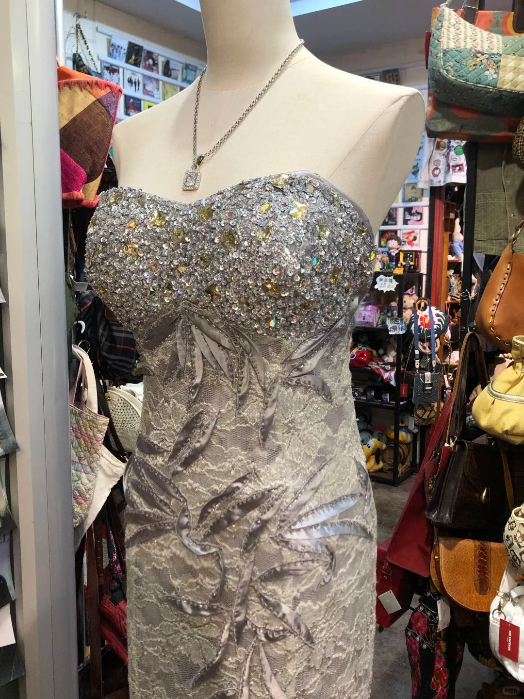 Elegantes graues Meerjungfrau-Kleid, trägerlos, paillettenbesetzte Spitze, langes Ballkleid, Abendkleid P4157