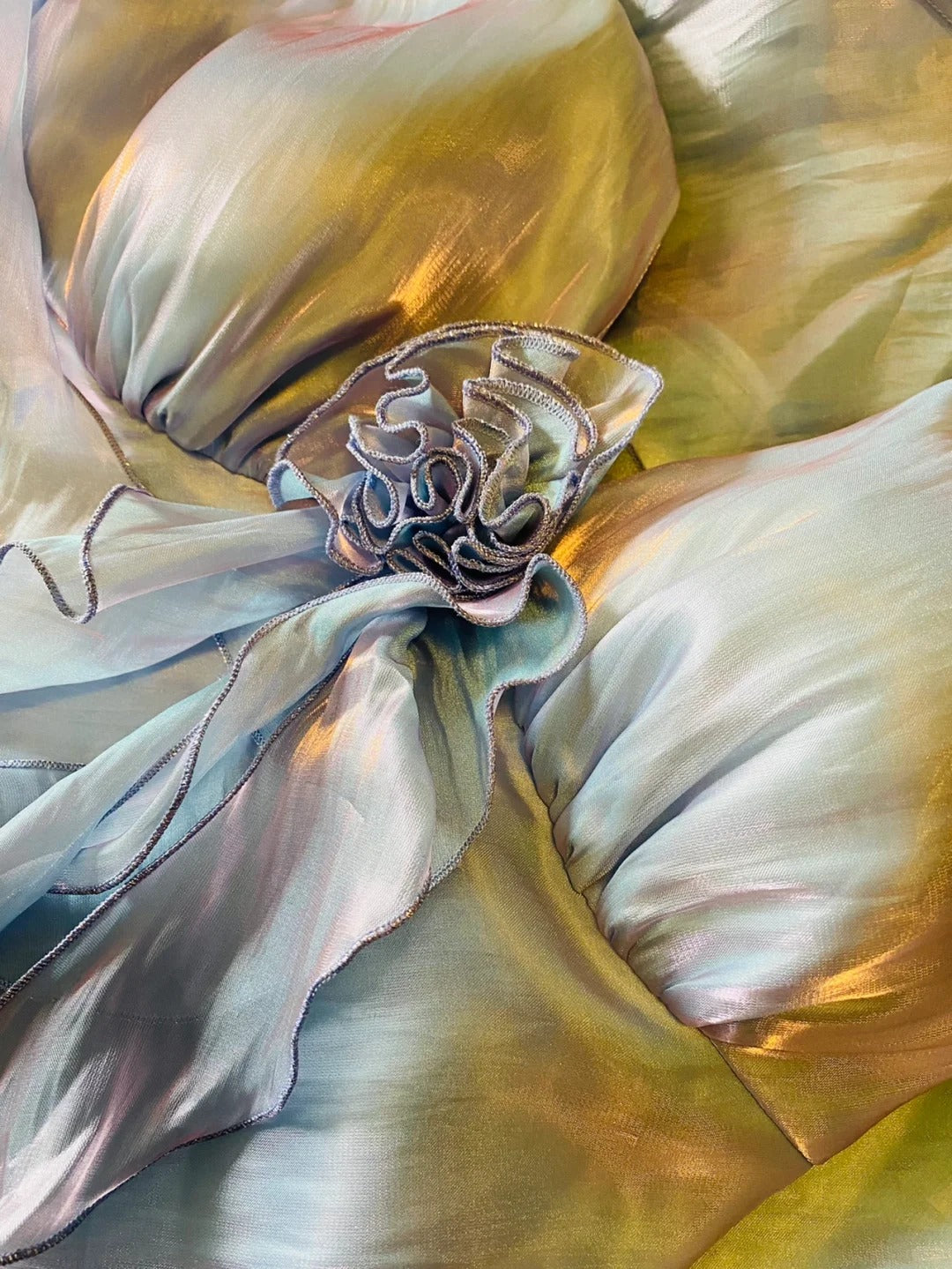 Verträumtes Meerjungfrau 3D Blumen Rüschen Neckholder Satin Langes Ballkleid Abendkleid P4186