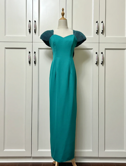 Elegantes, tailliertes, langes Satin-Ballkleid in Teal mit Schleife Abendkleid P4191