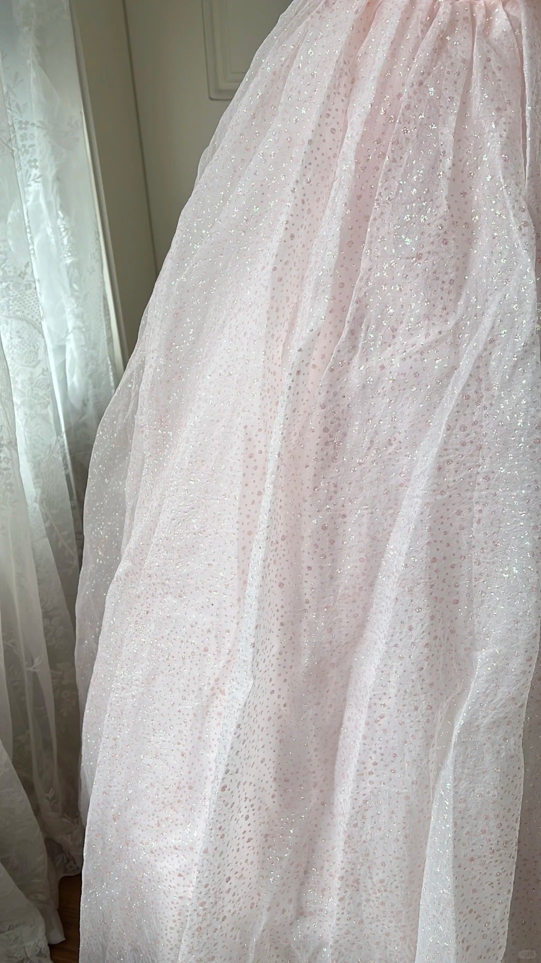 Prinzessin Rosafarbenes trägerloses Bow Pailletten Tüll Ballkleid Abendkleid Sweet 16 Kleid P4198