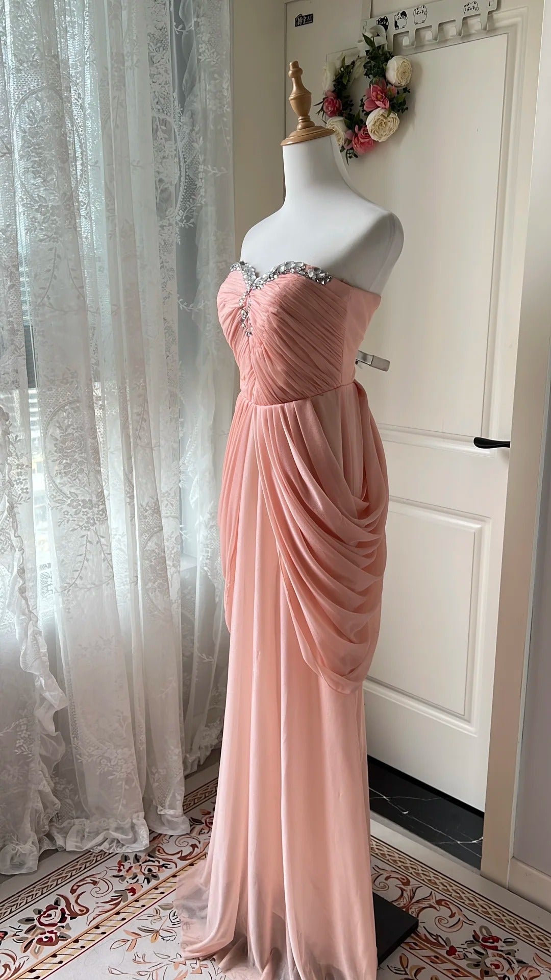 Elegantes pinkfarbenes, herzförmiges Neckline-Strass-Chiffon-Abendkleid, langes Ballkleid P4205
