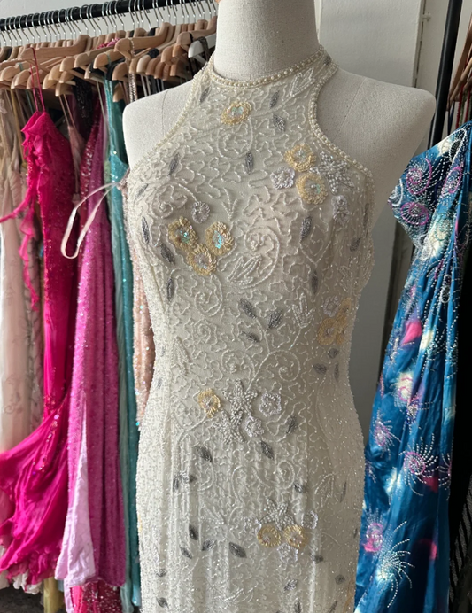 Robe de bal longue sirène vintage ivoire à col montant, ornée de perles et de motifs floraux en maille, robe de soirée P4220