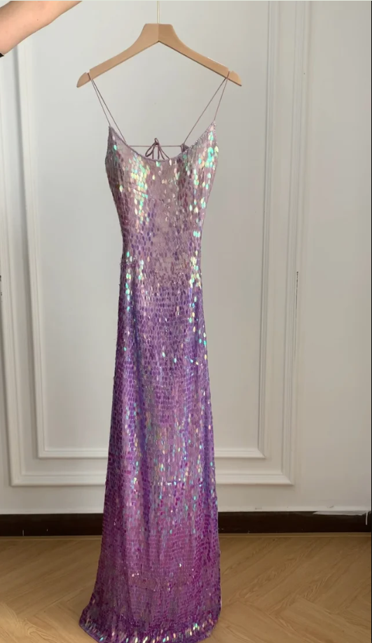 Wunderschönes und schillerndes rückenfreies Pailletten-Ballkleid Abendkleid P4229