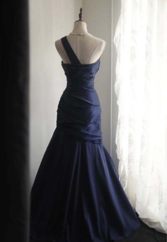 Vintage Marineblau Meerjungfrau One-Shoulder Satin Langes Ballkleid Abendkleid P4237