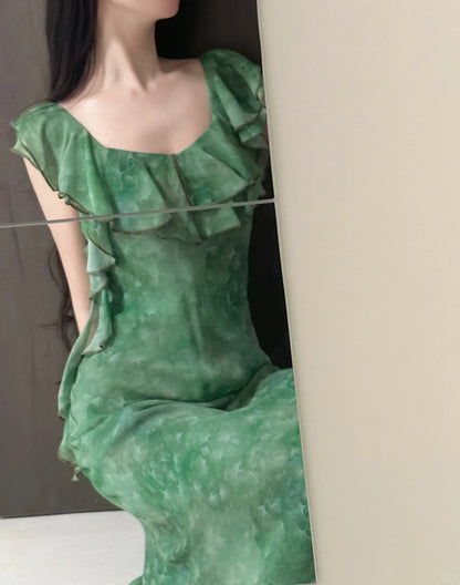 Elegantes dunkelgrünes Meerjungfrauen-Abendkleid mit Rüschen aus Chiffon P4024