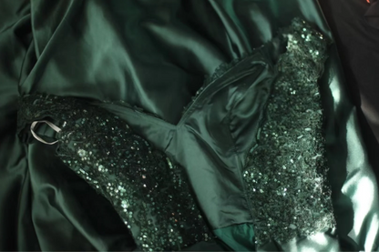 Elegantes dunkelgrünes A-Linien-Abendkleid aus Satin mit Pailletten und Off-Shoulder-Trägern P4240