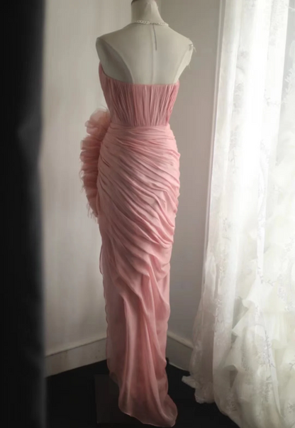 Elegantes pinkfarbenes, trägerloses Ballkleid/Abendkleid aus Chiffon mit 3D-Blumen und hohem Schlitz P4241
