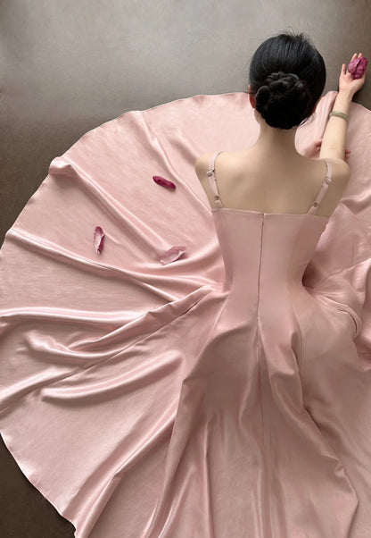 Elegantes rosafarbenes A-Linien-Abendkleid aus Satin mit eckigem Ausschnitt und Spaghettiträgern P4025