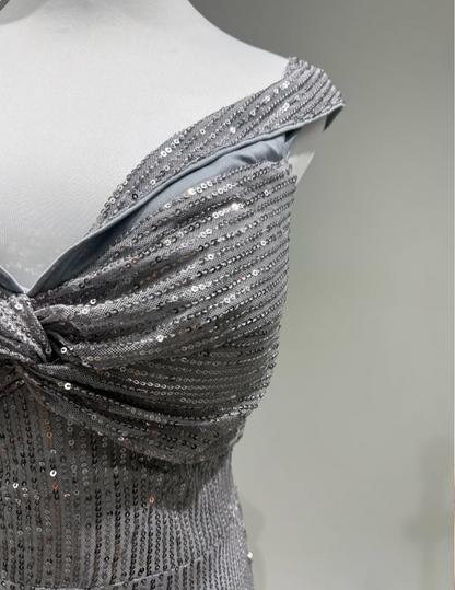 Elegantes graues Meerjungfrau-Abendkleid mit V-Ausschnitt und Pailletten, langes Ballkleid P4252