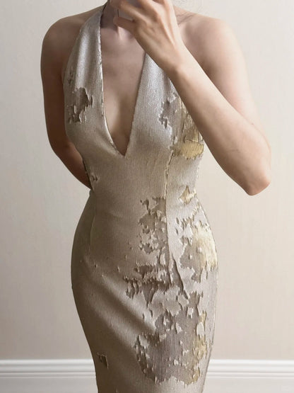 Elegantes Meerjungfrau-Abendkleid mit Neckholder, tiefem V-Ausschnitt und Pailletten P4255
