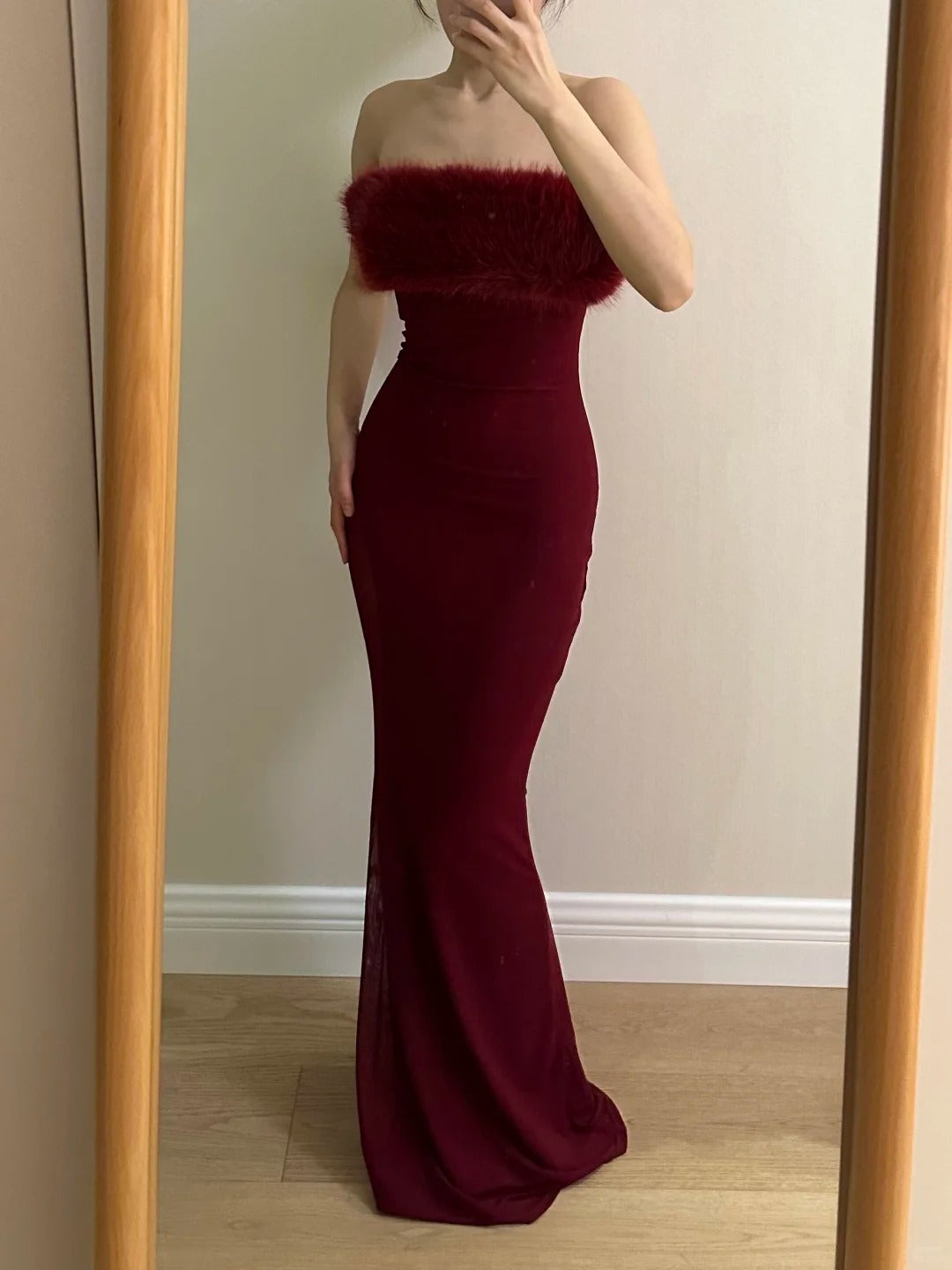Sexy burgunderrotes Meerjungfrauen-Trägerloses Mesh-Ballkleid Abendkleid P4256