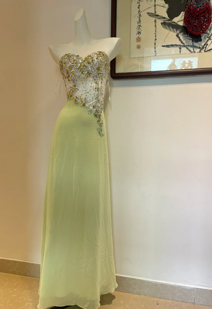 Wunderschönes Meerjungfrauen-Abendkleid mit herzförmigem Ausschnitt, Strass und Chiffon P4275