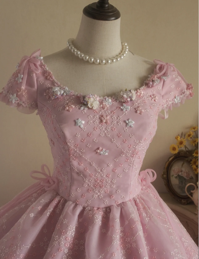 Süße Hof Hellrosa Bestickte Blumen Tüll Ballkleid Abendkleid Sweet 16 Kleid P4297