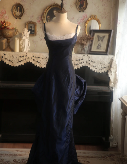 Vintage Marineblau Meerjungfrau Spaghettiträger U-Boot-Ausschnitt Rückenfrei Satin Schleppe Abschlussballkleid Abendkleid P4298