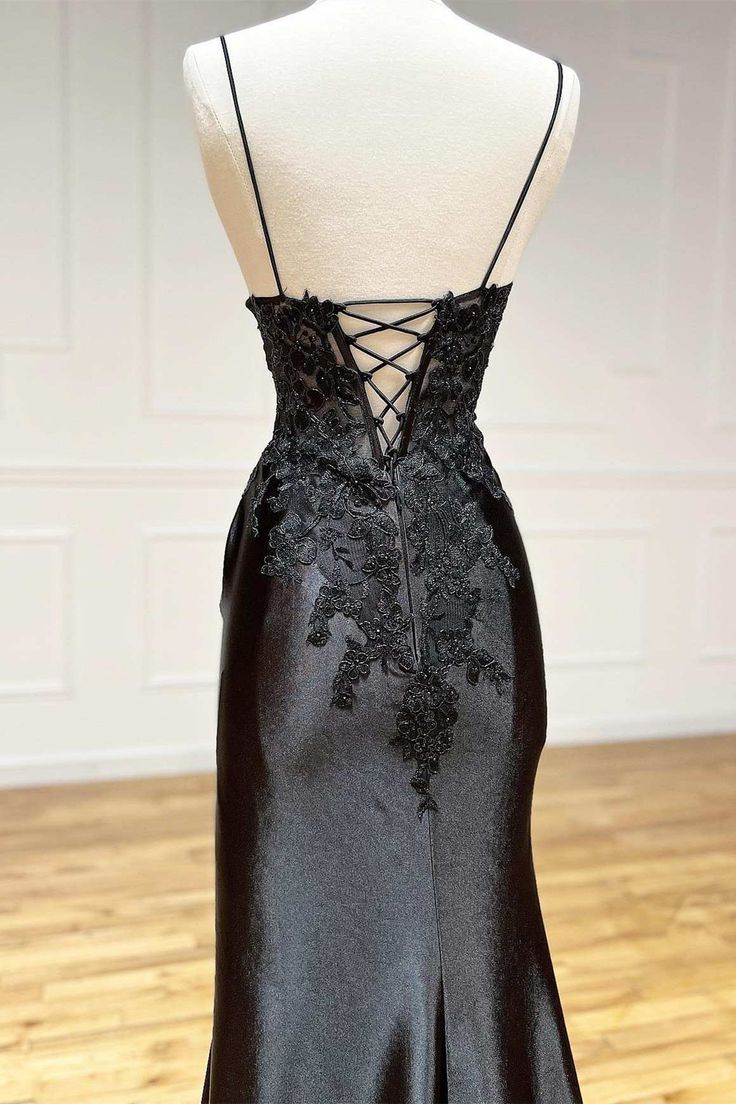 Black Floral Lace V-Neck Long Prom Dress with Slit Birthday Outfits P459