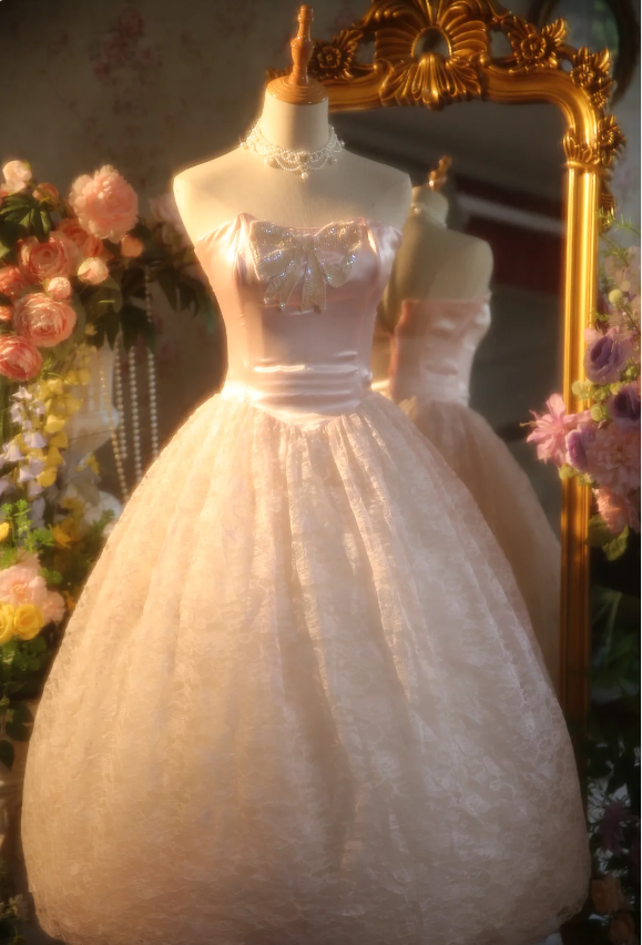 Prinzessin Hellrosa Trägerloses Spitzen-Ballkleid Abendkleid Sweet 16 Kleid P4304