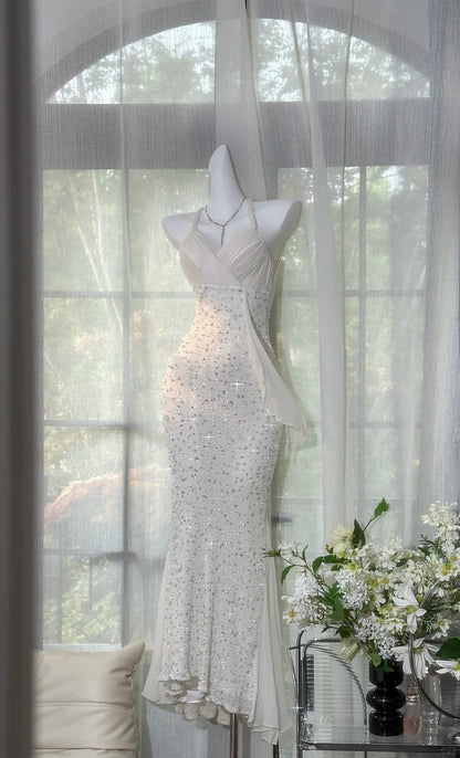 Glänzendes weißes trägerloses Meerjungfrauen-Abendkleid mit Schnürung und Pailletten aus Chiffon – langes Ballkleid P4031