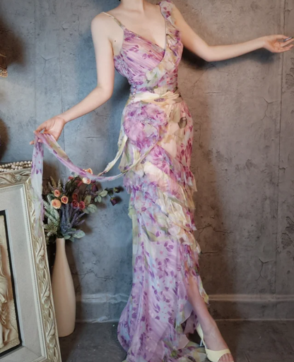 Französisch Romantisch Lila Geblümt V-Ausschnitt Rückfrei Mehrlagig Plissiert Chiffon Ballkleid Abendkleid P4312