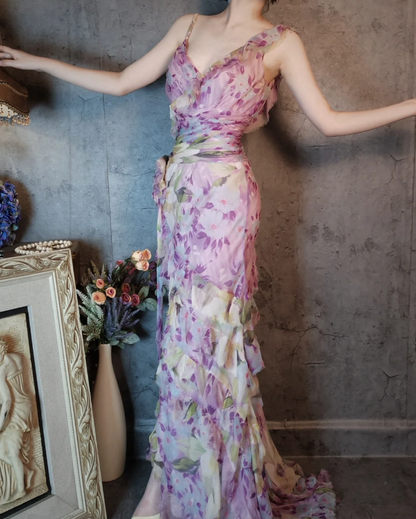 Französisch Romantisch Lila Geblümt V-Ausschnitt Rückfrei Mehrlagig Plissiert Chiffon Ballkleid Abendkleid P4312