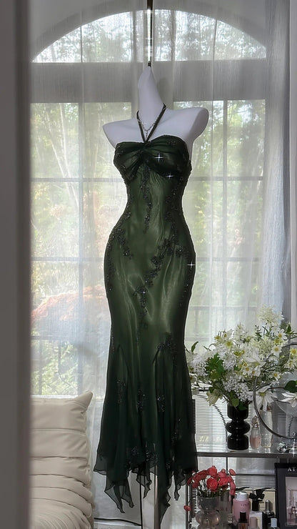 Luxuriöses dunkelgrünes Meerjungfrauen-Abendkleid aus Chiffon mit Perlenstickerei P4032