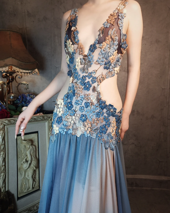 Wunderschönes Gradient Blau 3D Blumenmuster Durchbrochener Chiffon Langes Ballkleid Abendkleid P4322