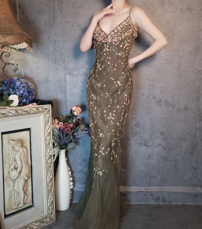 Vintage Grünes Meerjungfrauen-Spaghettiträger-Kleid mit tiefem V-Ausschnitt, 3D-Blumenstickerei, langes Ballkleid Abendkleid P4325