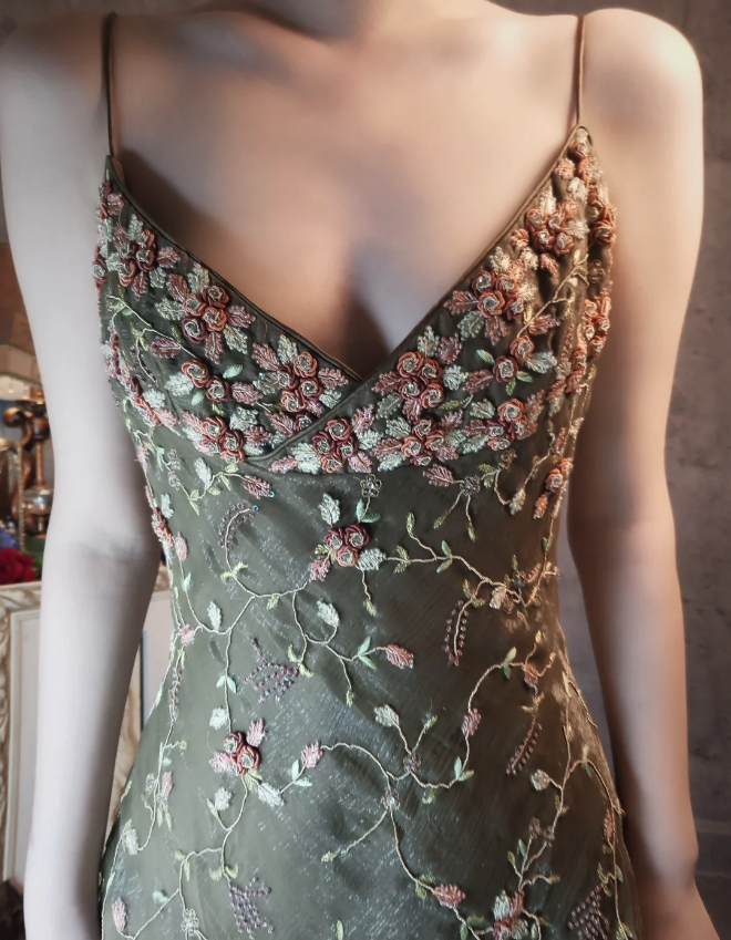 Vintage Grünes Meerjungfrauen-Spaghettiträger-Kleid mit tiefem V-Ausschnitt, 3D-Blumenstickerei, langes Ballkleid Abendkleid P4325