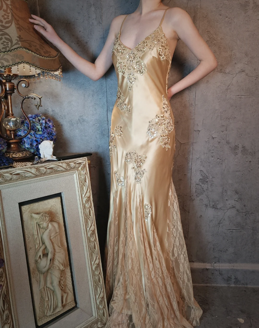 Robe Longue de Bal Sirène Vintage en Satin et Dentelle à Paillettes Dorées P4326
