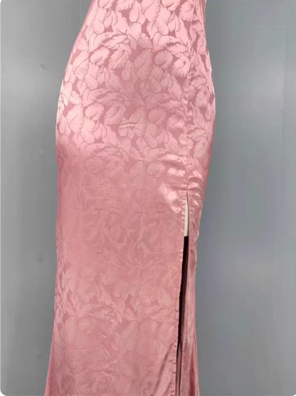 Süßes rosa Meerjungfrau-Abendkleid mit überkreuzten Bändern, Stickereien, Satin und Schlitz P4333